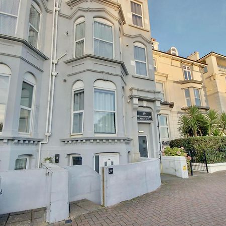 Southsea Getaway Apartment With Pool Table And Hot Tub 朴次茅斯 外观 照片